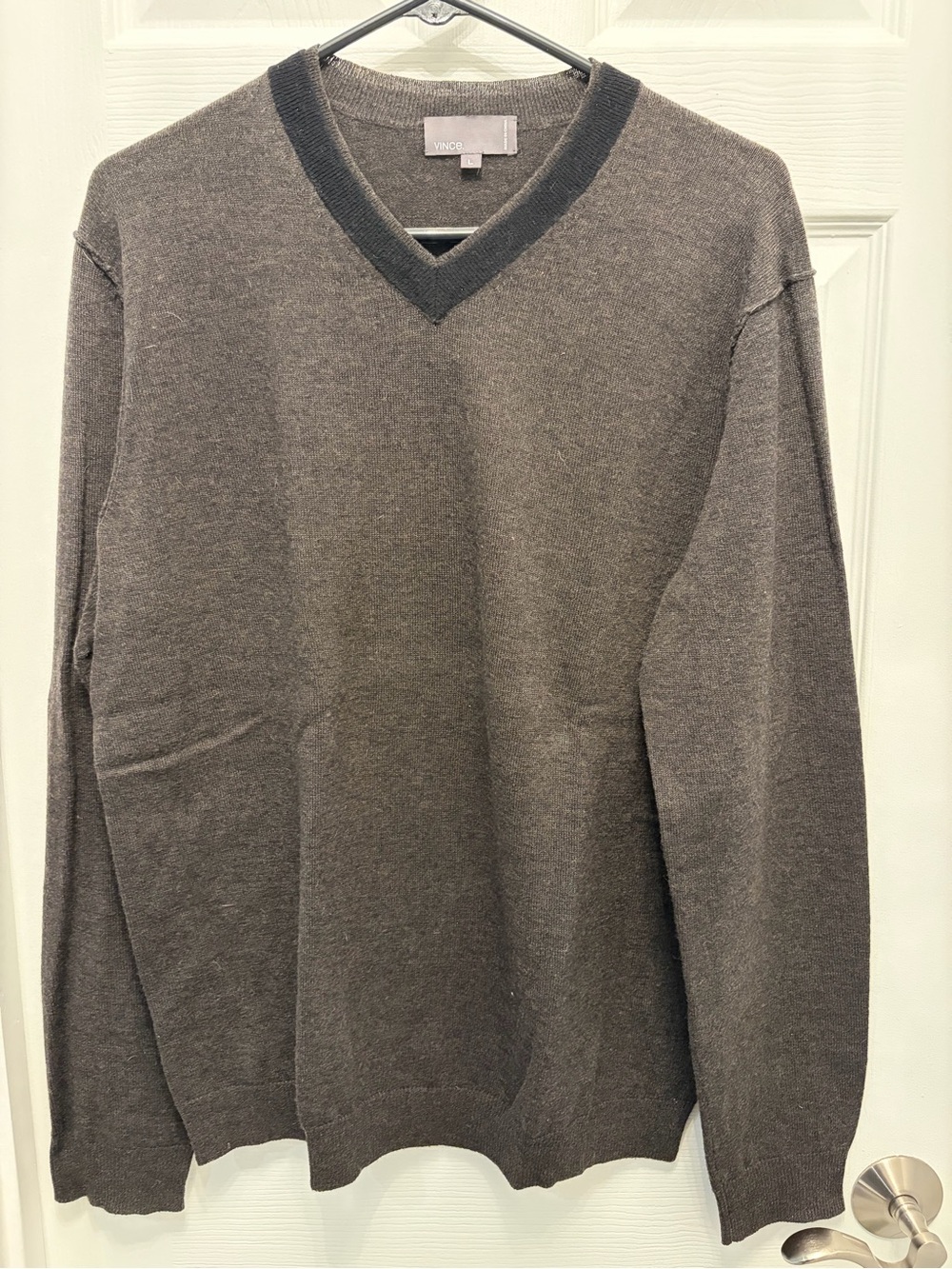 Vince Men's Brown Crewneck Sweater with Dark Trim